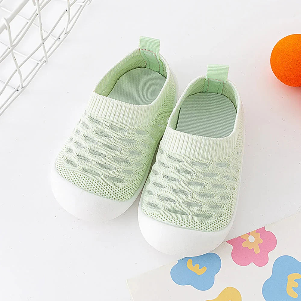 Kletshuts™ TinyShoes: Rutschfest Baby Mesh Schuhe