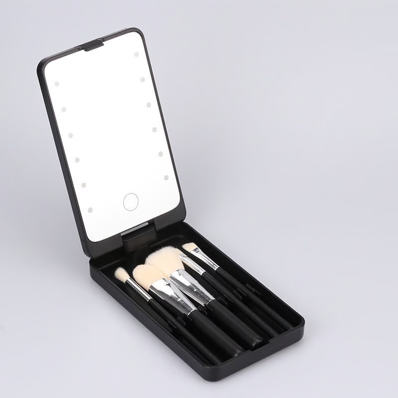 GlowBrushes - Wiederaufladbares LED-Licht-Reise-Make-up-Pinselset