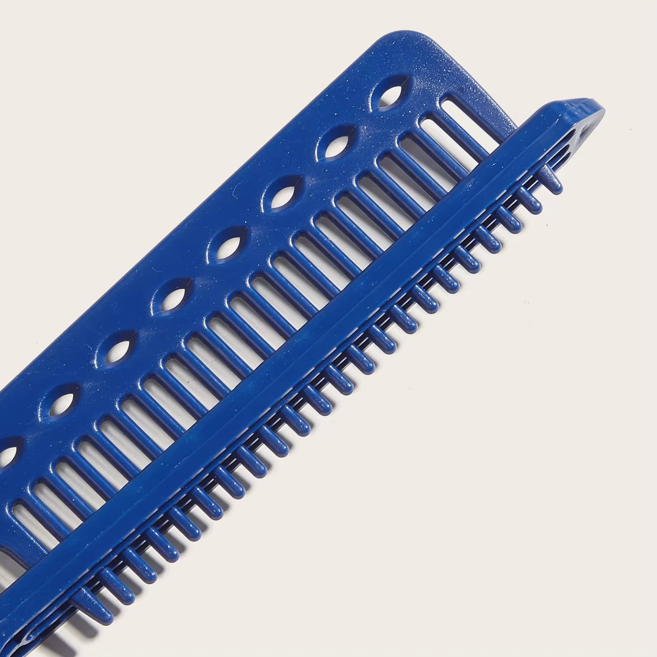 Rose® V-ShapedComb 1+1 GRATIS: V-Förmiger Haarkamm